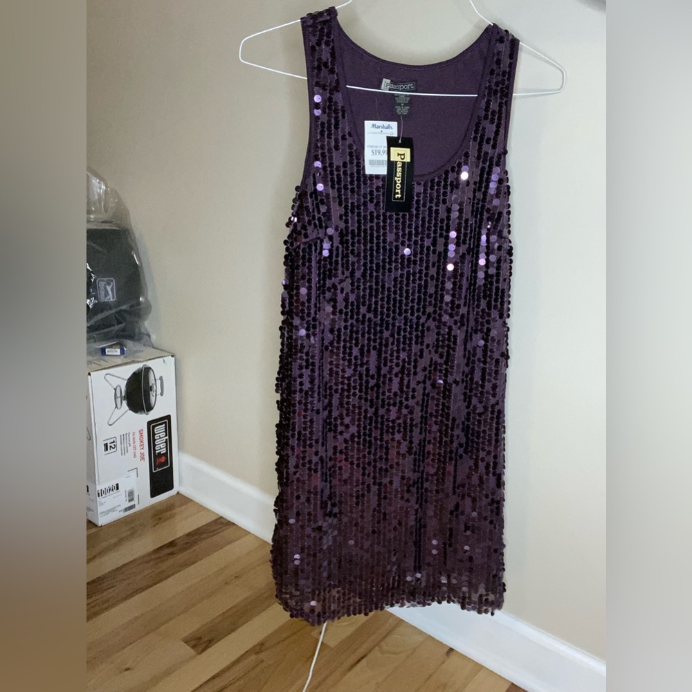 Size medium